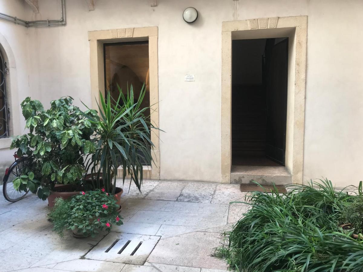 Palazzo Della Torre Room 베로나 외부 사진